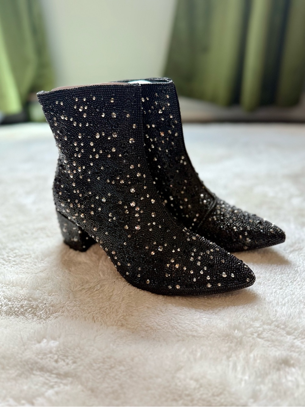 YAYONE Rhinestone Zipper Sparkly Ankle Boots NWOT